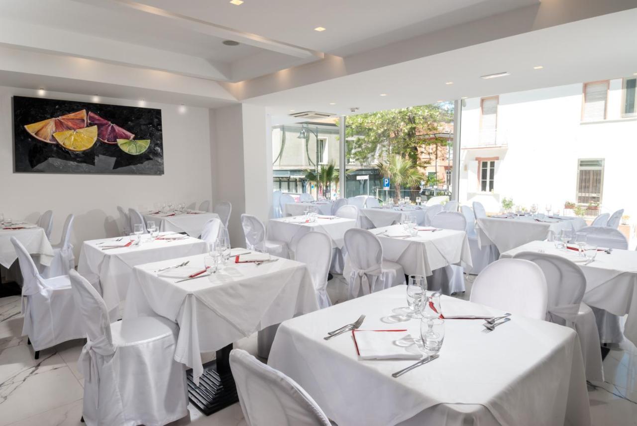 Hotel Lido 카톨리카 외부 사진